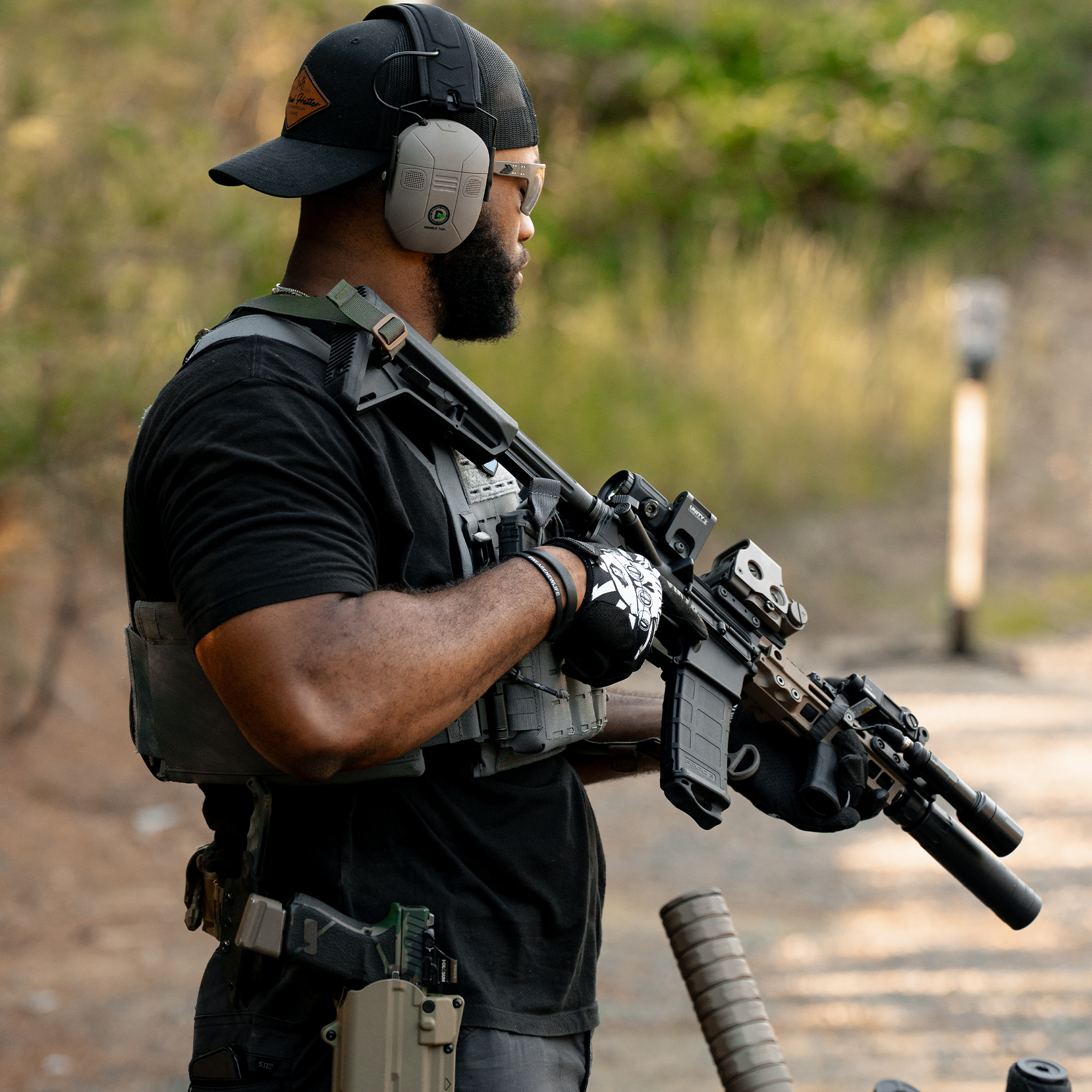 Safe Rifle Shooting Distances: Steel Target Guidelines by Caliber & Velocity